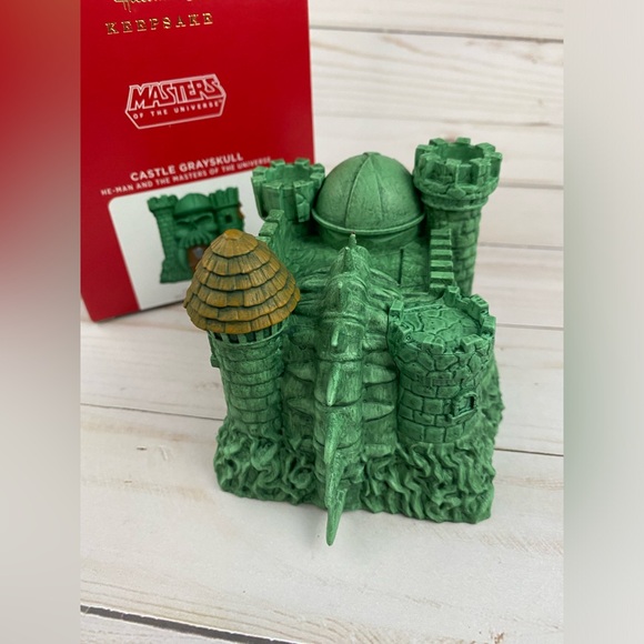 2021 Hallmark CASTLE GRAYSKULL He-Man Masters of the Universe Ornament MOTU - Picture 4 of 9